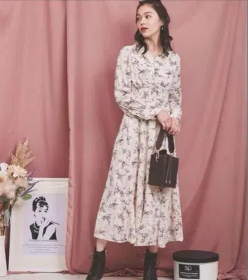 Noela 노엘라 긴팔 원피스