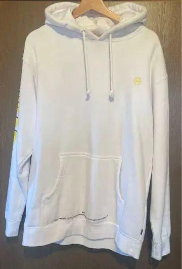 huf 펄프 픽션 후드티 M 사이즈