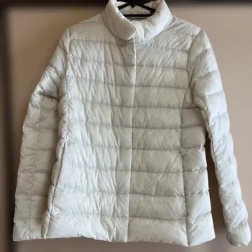 UNIQLO 울트라 라이트 다운 화이트 S 2025