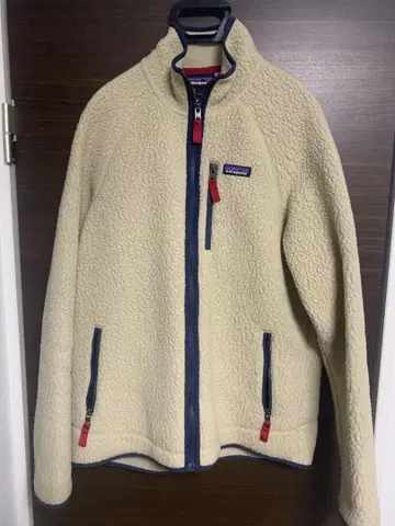 Patagonia 레트로 파일 플리스 자켓 L 사이즈 크림색
