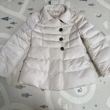 Harrods 아이보리 다운 자켓