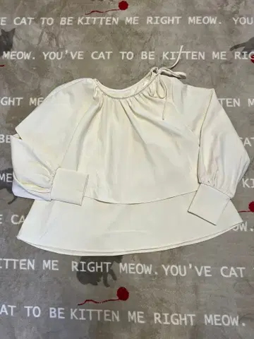 [ raffime ] 케이프 블라우스 빅 칼라 벌룬 슬리브 아이보리