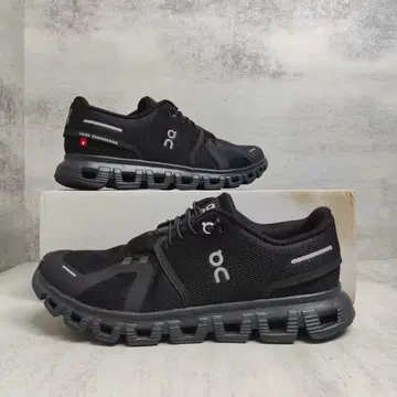 On Cloud 6 블랙 스니커즈 26cm