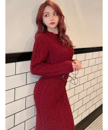 RESEXXY 버건디 케이블 니트 롱 원피스 프리 사이즈