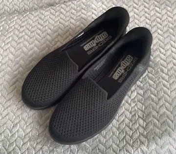 SKECHERS 슬립인즈 슬립온 블랙