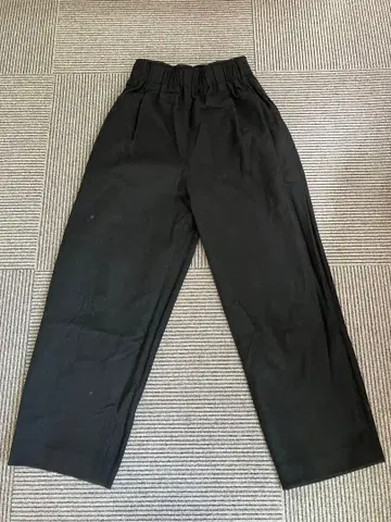 emmi 블랙 와이드 팬츠 허리밴딩