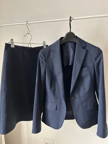 SUIT SQUARE 38 네이비 테일러드 셋업 출퇴근 면접