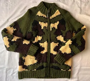 KANATA 카우친 귀한 그린 카모 패턴 XL 캐나다제