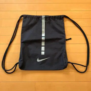 Nike 냅색 블랙 새상품급