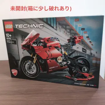 LEGO Technic Ducati Panigale V4 R 42107