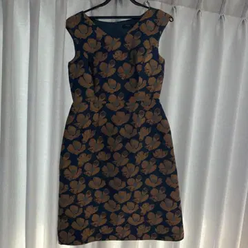 EPoca THE SHOP 플라워 원피스 슬리브리스 드레스