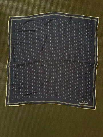 Margaret Howell 도트 무늬 스카프