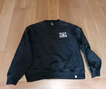 TOY MACHINE 맨투맨