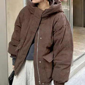 브라운 후드 부착 오버 사이즈 자켓