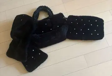 인조 모피 펄 비즈 악센트 핸드백 & 파우치 & 머플러