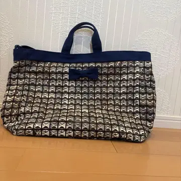 intoxic. (인톡시) 토트백