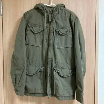아메리칸 이글 충전솜 밀리터리 자켓 XS
