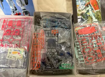 MG 짐, 짐 스나이퍼 II 클리어 컬러, 구 건담 마크 II 세트