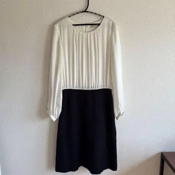 새상품급 beams 화이트/네이비 원피스 트위드