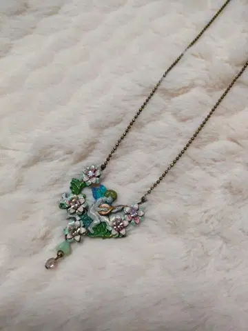 미하엘 네그린 천사의 목걸이