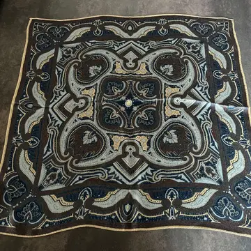 COMME CA MEN 실크 100% 스카프