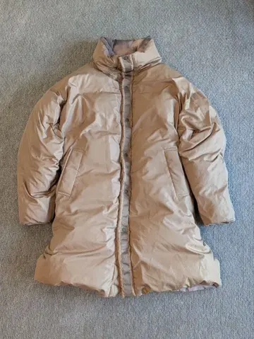 화이트 마운티니어링 TAION 리버서블 다운