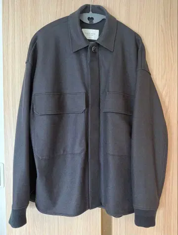 [ PUBLIC TOKYO ] S100 울 저지 셔츠 블루종