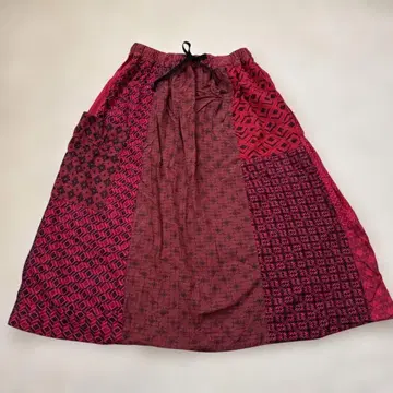 티그르브로칸테 리메이크 스커트 새상품급 일본제