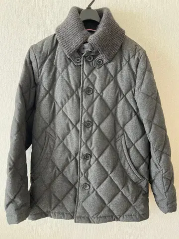 AIGLE 그레이 퀼팅 자켓 M 사이즈