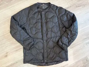 화이트 마운티니어링 유니클로 울트라 라이트 다운 S 사이즈