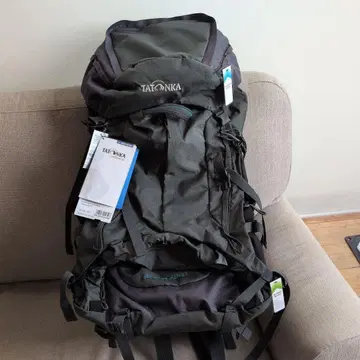 Tatonka Yukon 50+10 백팩 타이탄 그레이