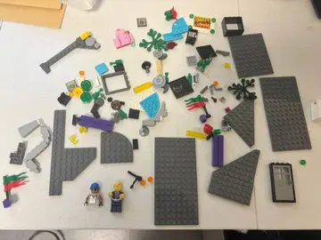 레고 호환 정품 부품 세트 미니 피규어 2개 포함