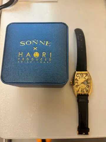 SONNE x HAORI 마키시계 골드