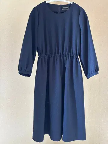 퍼펙트 스타일 팩토리 네이비 긴팔 원피스