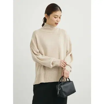 그린 파크스 백 슬릿 니트 튜닉