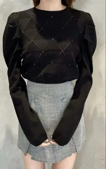 [ 택 포함 미사용 새상품 ] eatme 비쥬 니트 TOP 상의