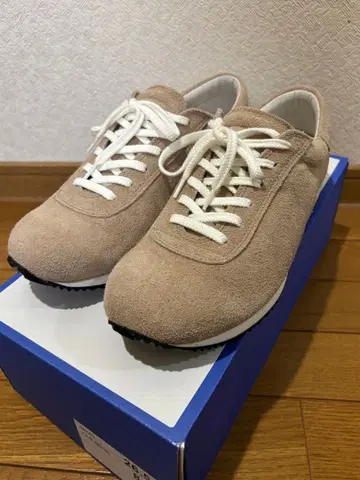 blueover 마이키 스니커즈