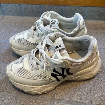 MLB 뉴욕 양키스 스니커즈