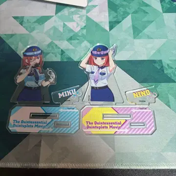 5등분의 신부 나카노 니노 나카노 미쿠 아크릴 스탠드