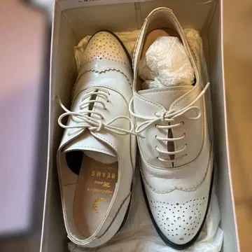 [시착만 한 상품] BEAMS 빔즈 September Moon 22.5