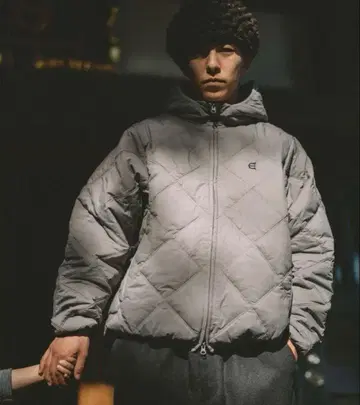 EVISEN 라이트 퀼트 다운 자켓 - GREY