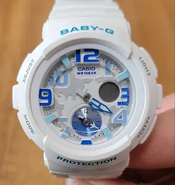 CASIO BABY-G 화이트 시계 WR10BAR