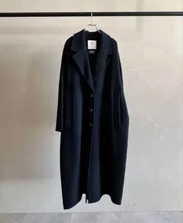 CLOCHE 롱 코트 블랙