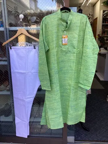 그린 컬러 긴팔 룸웨어 세트