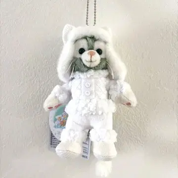 White wintertime wonders 젤라토니 인형 배지