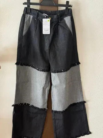 스칼라 패치워크 데님 팬츠 자수 포함