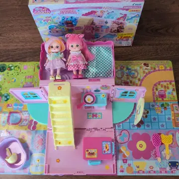 펼치고 놀자! 포켓멜 하우스 인형 세트