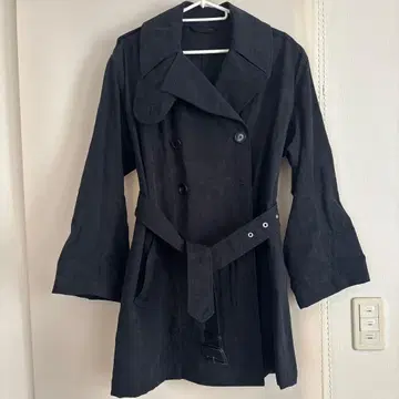 ETRO 블랙 트렌치코트 38