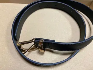 블랙 합성 피혁 벨트 골드 버클