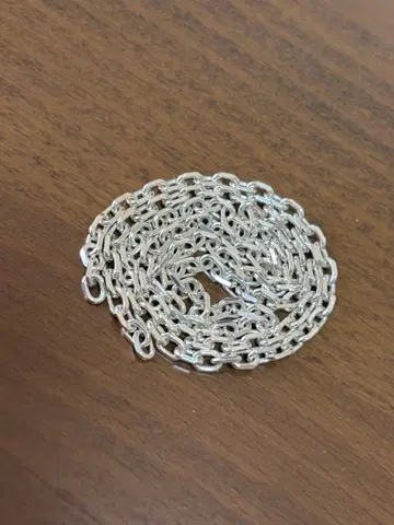 THE BINGO BROTHERS / 빙고브라더스 세모난 체인